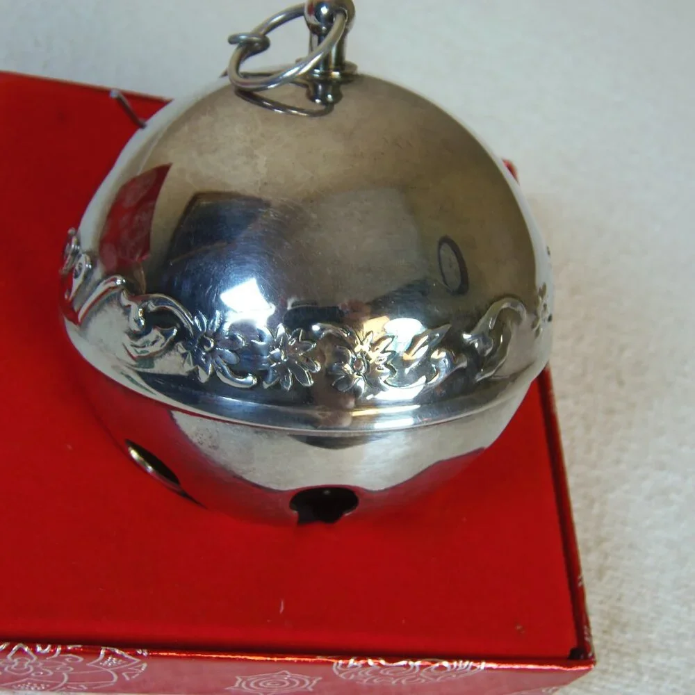 Wallace Silversmiths vintage collectible